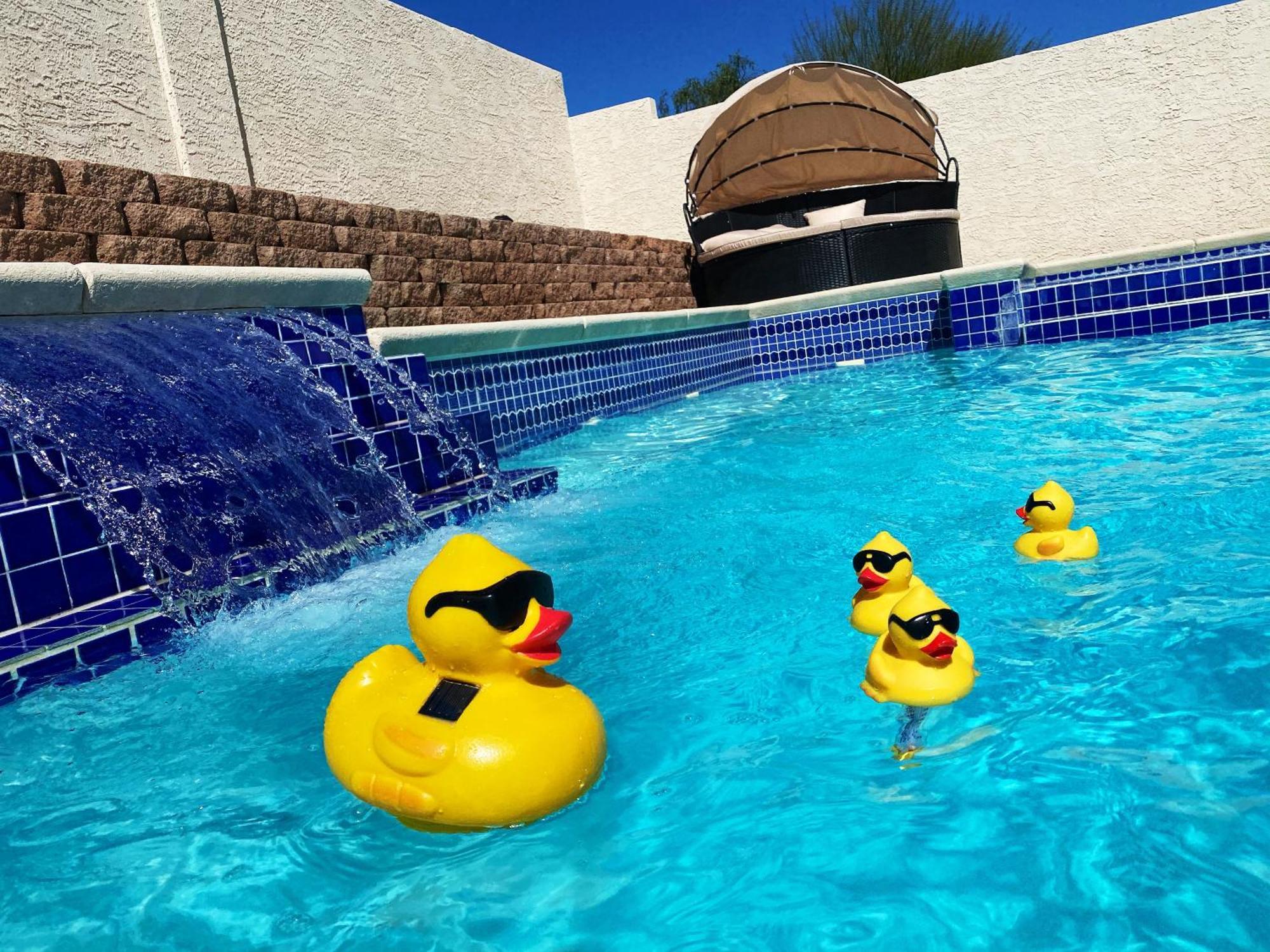 Amazing Heated Pool And Private Hot Tub 3Br In Heart Of Lv Villa Las Vegas Buitenkant foto