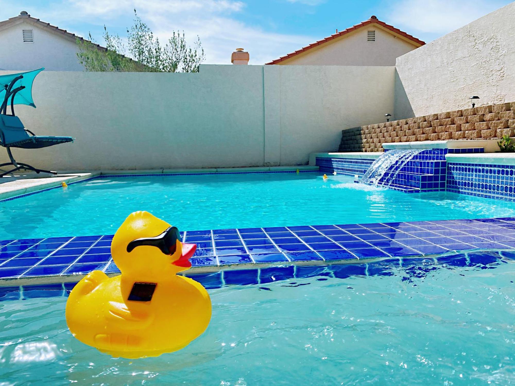 Amazing Heated Pool And Private Hot Tub 3Br In Heart Of Lv Villa Las Vegas Buitenkant foto