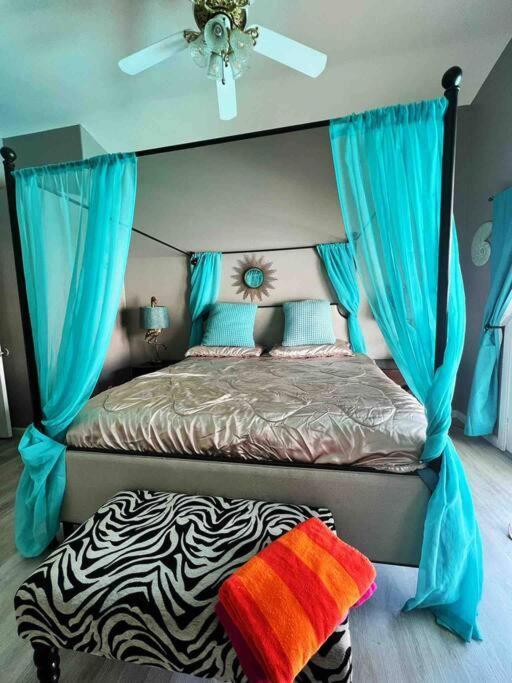 Amazing Heated Pool And Private Hot Tub 3Br In Heart Of Lv Villa Las Vegas Buitenkant foto