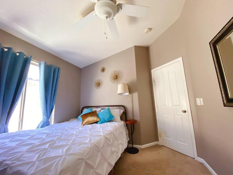 Amazing Heated Pool And Private Hot Tub 3Br In Heart Of Lv Villa Las Vegas Buitenkant foto