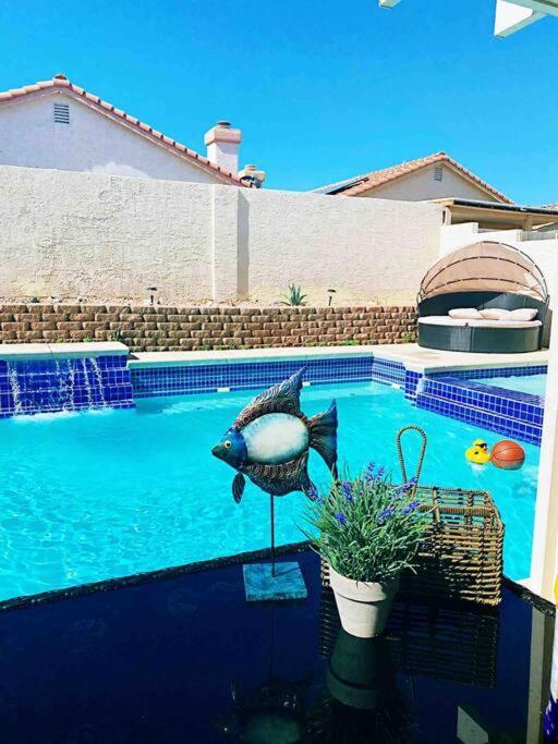 Amazing Heated Pool And Private Hot Tub 3Br In Heart Of Lv Villa Las Vegas Buitenkant foto